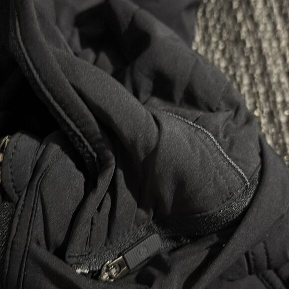 Lululemon Push Your Pace Jacket - Picture 5 of 9